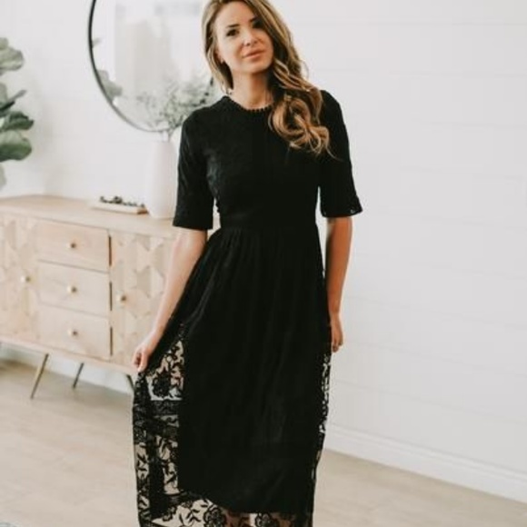 The Sierra Lace Dress in Black - Picture 2 of 2